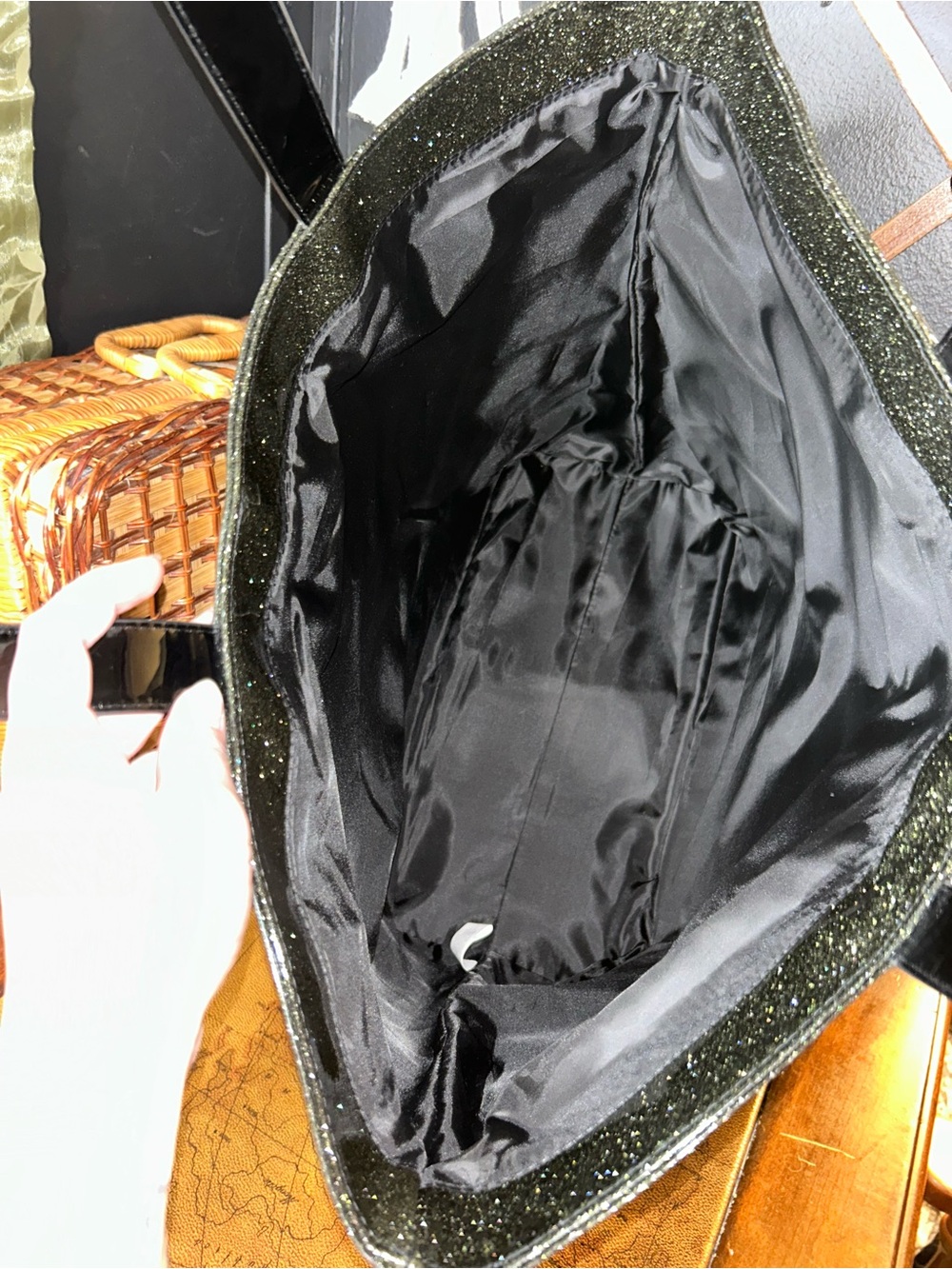 Jimmy Choo Parfums Embossed Black Shiny Patent Tote with Glitter Trim - Picture 9 of 12